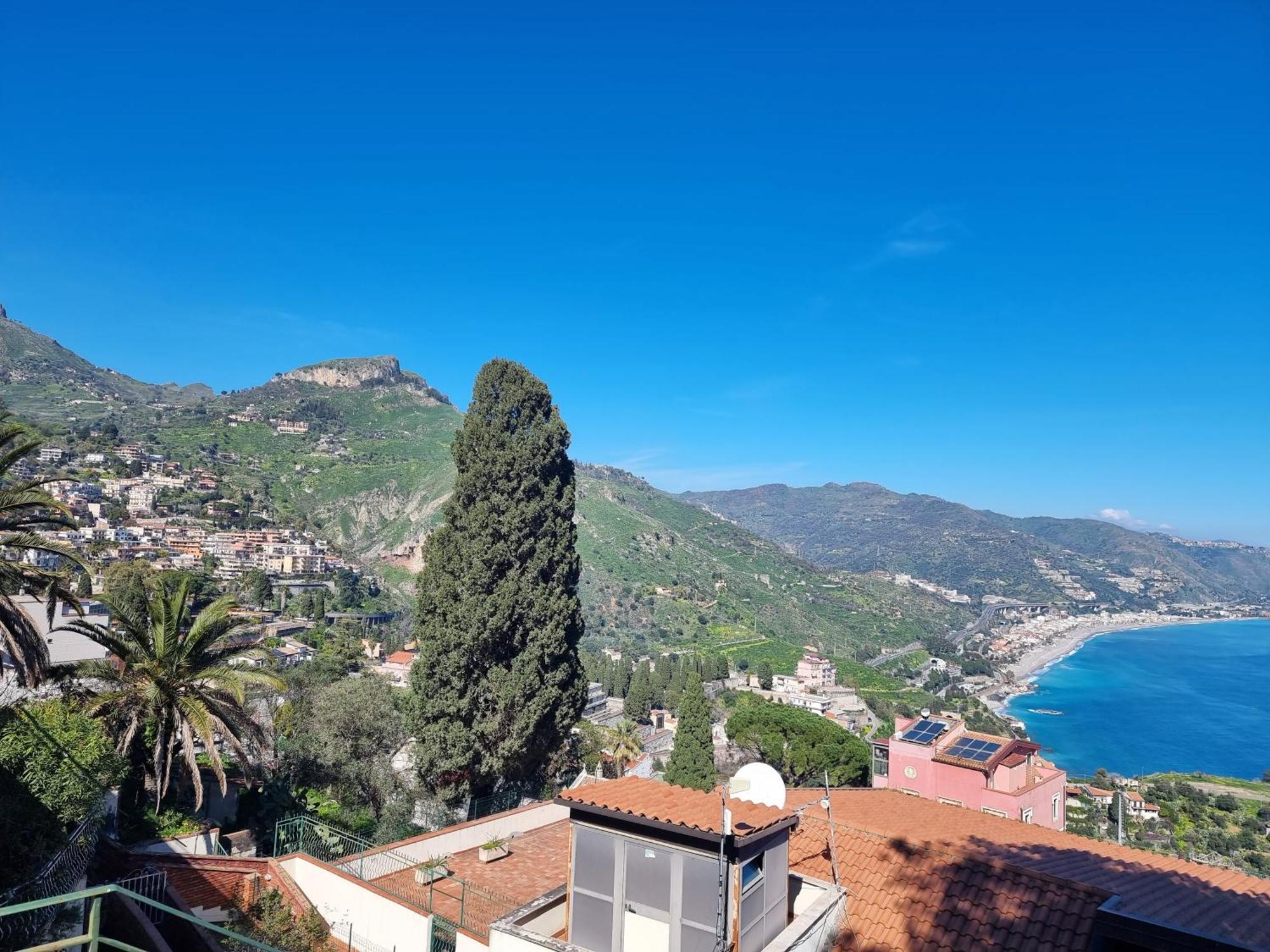 Borgo Di Taormina Apartments By Holiday World Gaggi Buitenkant foto
