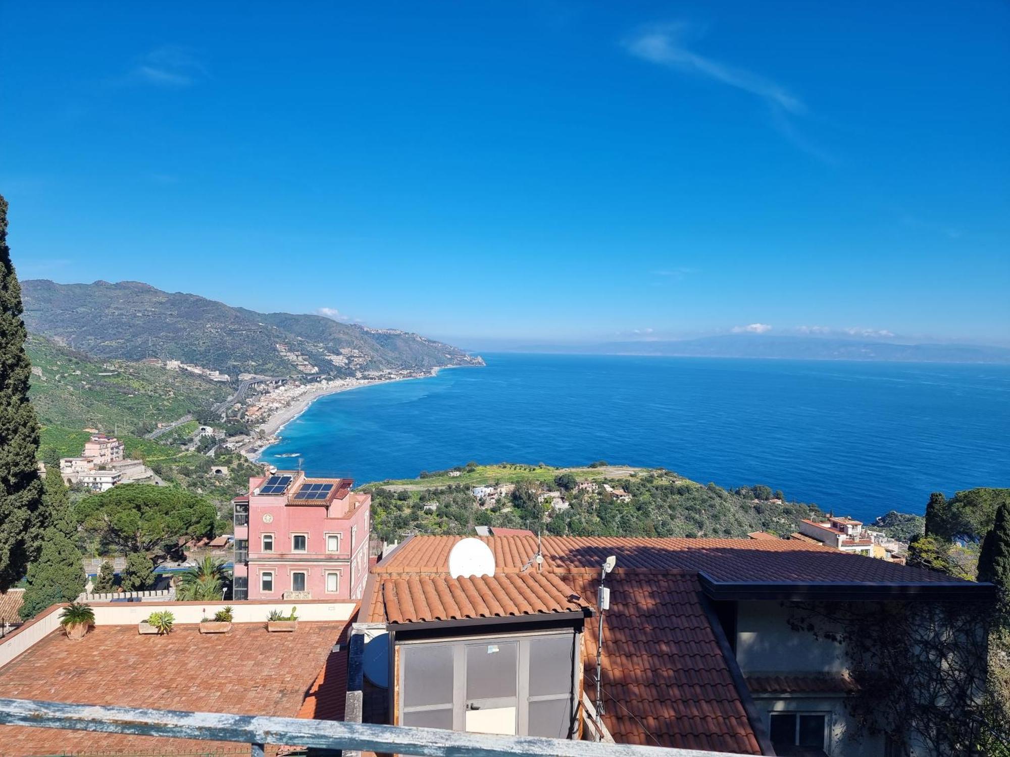 Borgo Di Taormina Apartments By Holiday World Gaggi Buitenkant foto